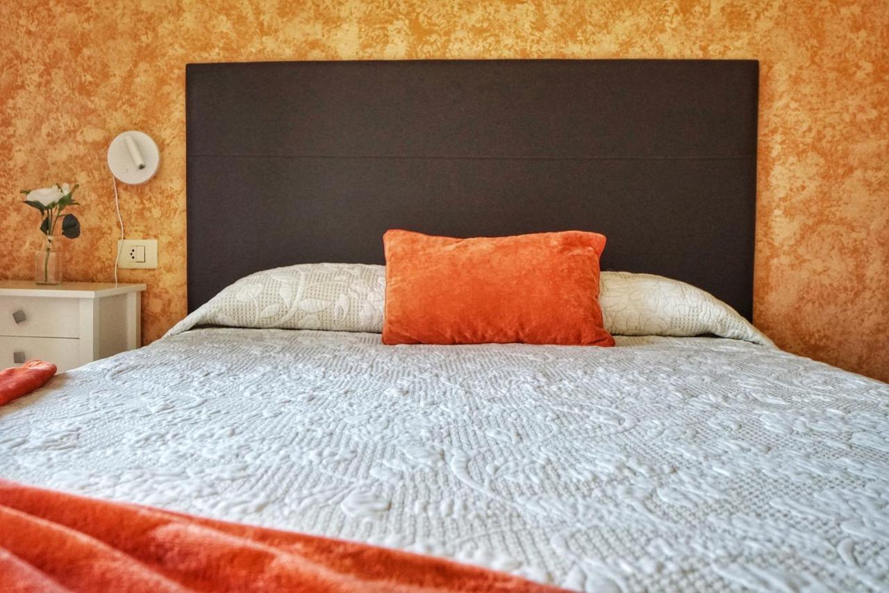 Hostal La Colegiata Vigo Eksteriør billede