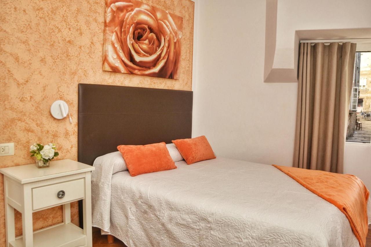 Hostal La Colegiata Vigo Eksteriør billede